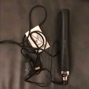 GHD hair styler/straightener/flat iron